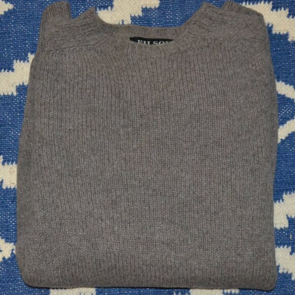 CC Filson 100% Wool Sweater Made in Scotland Gray/Beige SZ MEDIUM Hand Wash - Picture 1 of 9